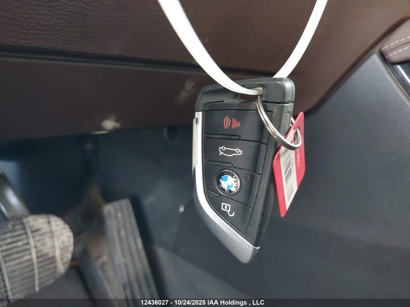 2016 BMW X1 xDrive28I VIN: WBXHT3C39GP884025 Lot: 12436027