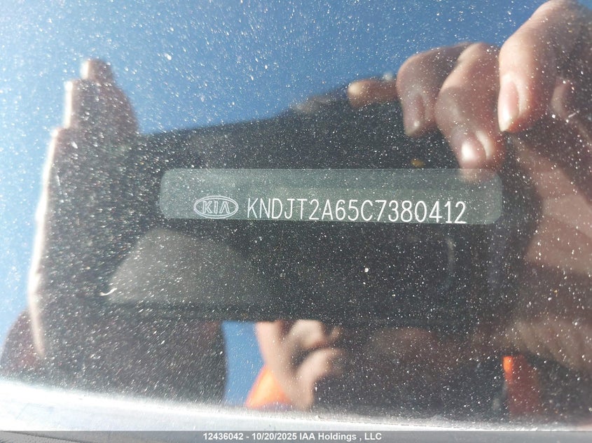 KNDJT2A65C7380412 2012 KIA SOUL photo no. 19