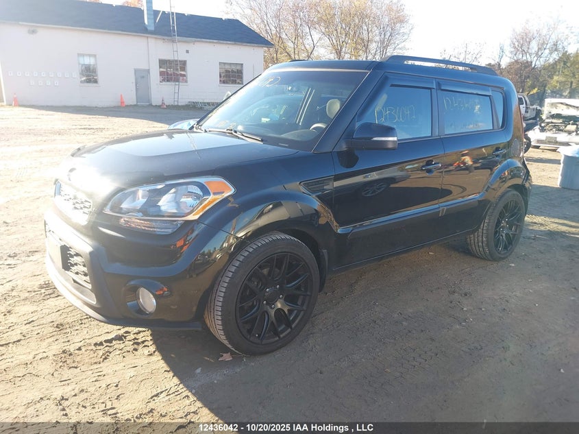 KNDJT2A65C7380412 2012 KIA SOUL photo no. 2
