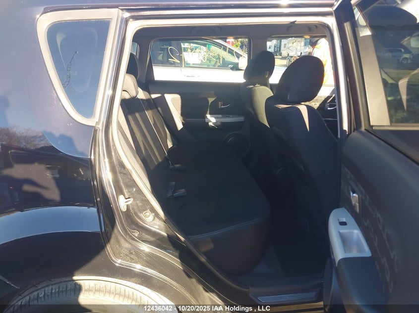 KNDJT2A65C7380412 2012 KIA SOUL photo no. 8