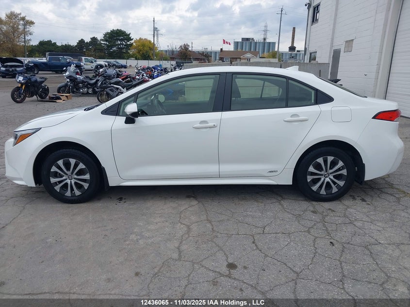 JTDBDMHE4P3002301 2023 TOYOTA COROLLA photo no. 13