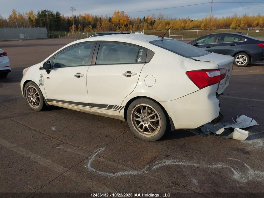 KNADM4A39E6346233 2014 KIA RIO photo no. 3