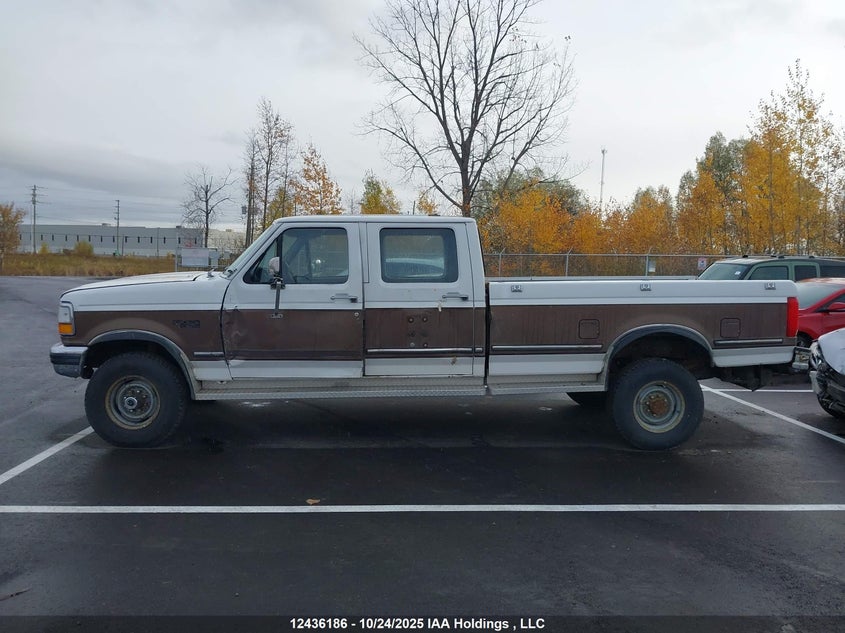 1992 Ford F350 VIN: 2FTJW36G6NCA22092 Lot: 12436186
