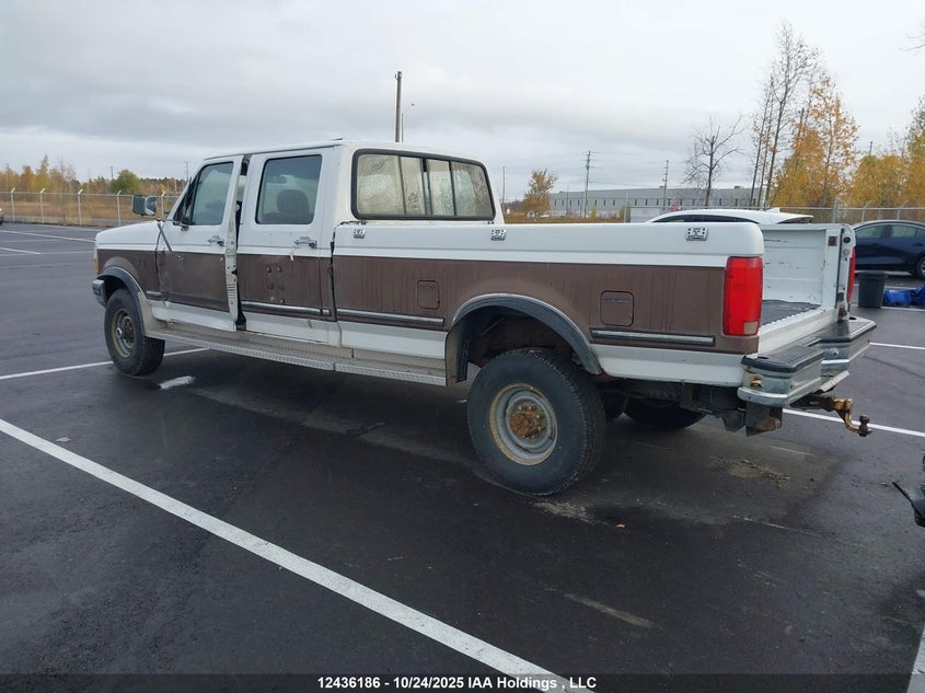 2FTJW36G6NCA22092 1992 FORD F350 photo no. 3