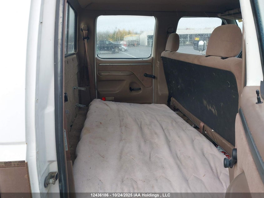 1992 Ford F350 VIN: 2FTJW36G6NCA22092 Lot: 12436186