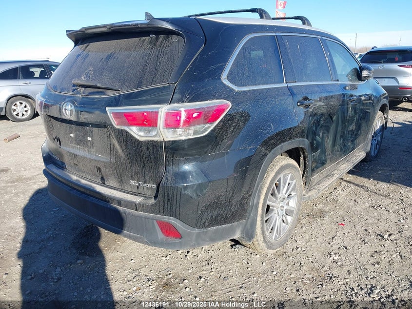 5TDJKRFH2FS119822 2015 TOYOTA HIGHLANDER photo no. 4