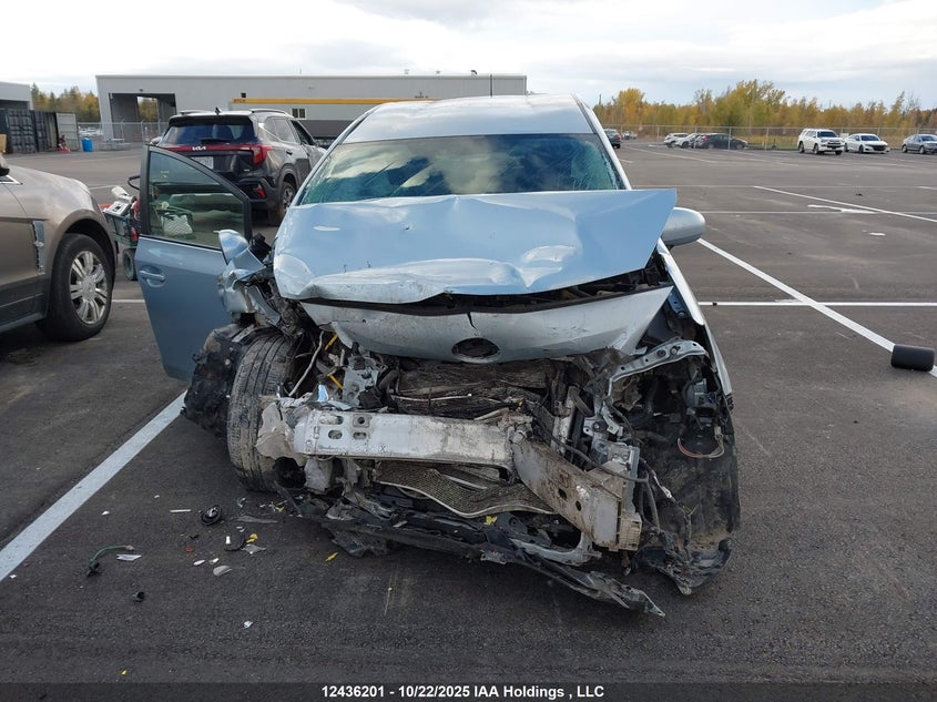 JTDZN3EU2C3142701 2012 TOYOTA PRIUS V (+) photo no. 13
