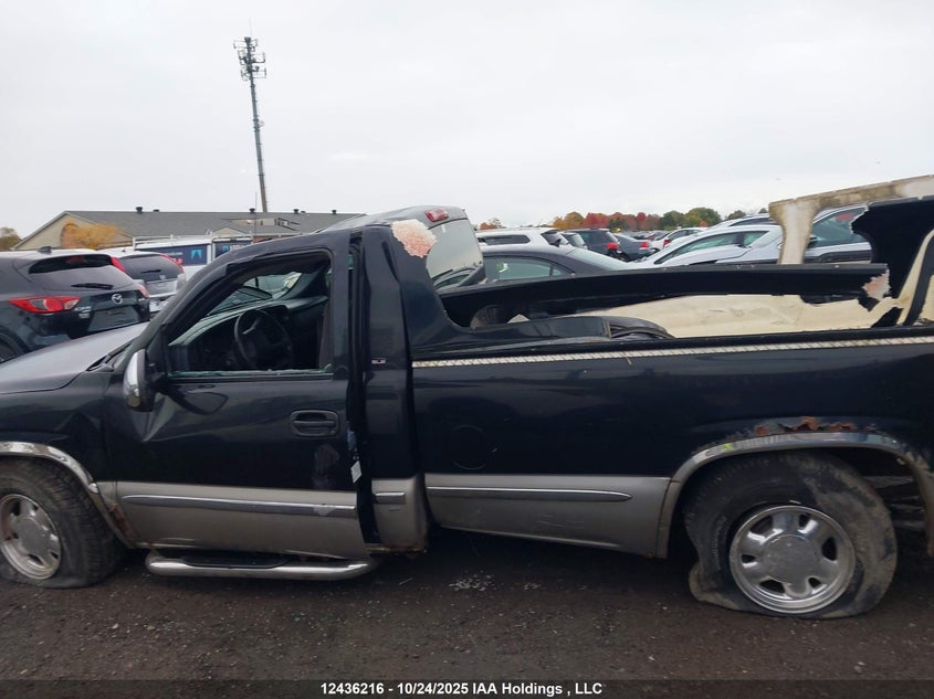 1GTEC14V0YE353944 2000 GMC  photo no. 14