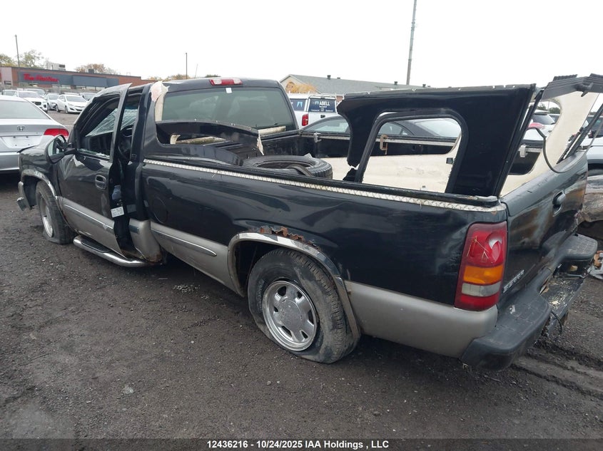 1GTEC14V0YE353944 2000 GMC  photo no. 3