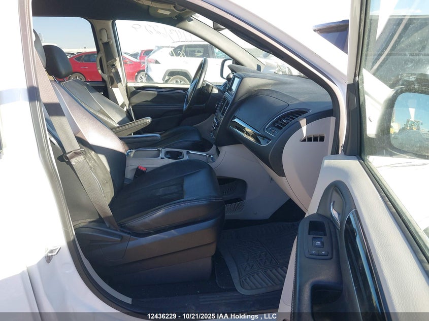 2C4RDGBG5KR602285 2019 DODGE CARAVAN photo no. 5