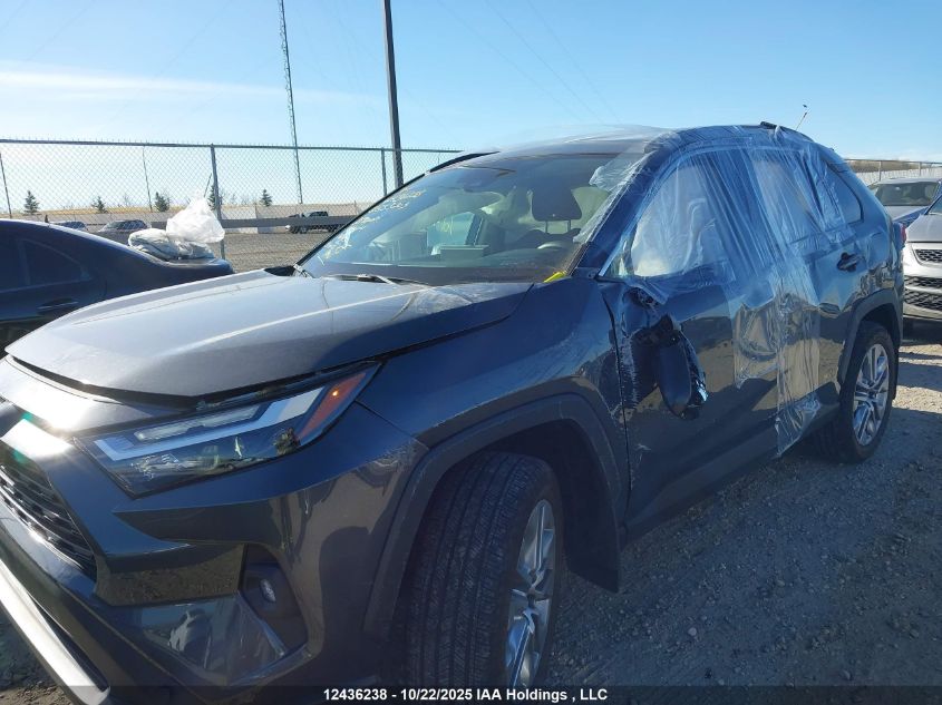 2025 Toyota Rav4 Xle/Xle Premium VIN: 2T3R1RFV1SW553203 Lot: 12436238