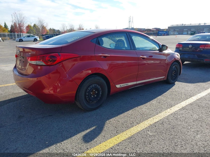 5NPDH4AE3BH033981 2011 HYUNDAI ELANTRA photo no. 4