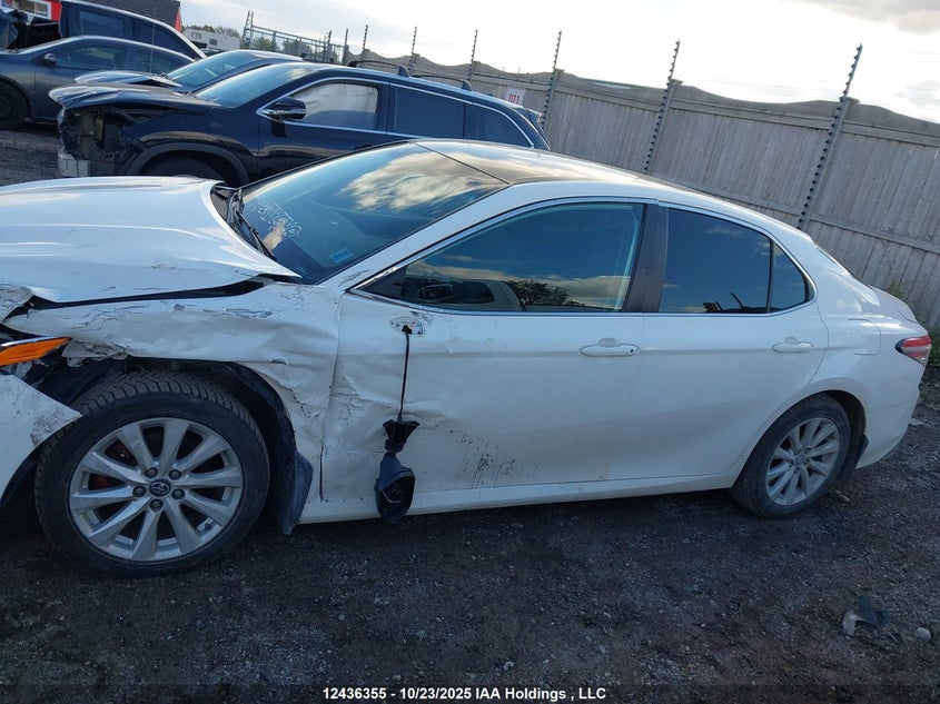 4T1B11HK1KU736504 2019 TOYOTA CAMRY photo no. 14