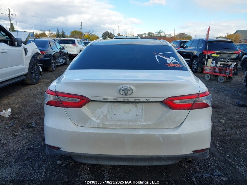 4T1B11HK1KU736504 2019 TOYOTA CAMRY photo no. 16