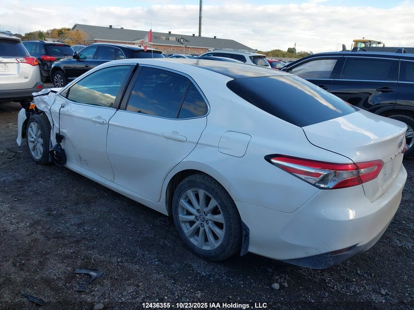 4T1B11HK1KU736504 2019 TOYOTA CAMRY photo no. 3