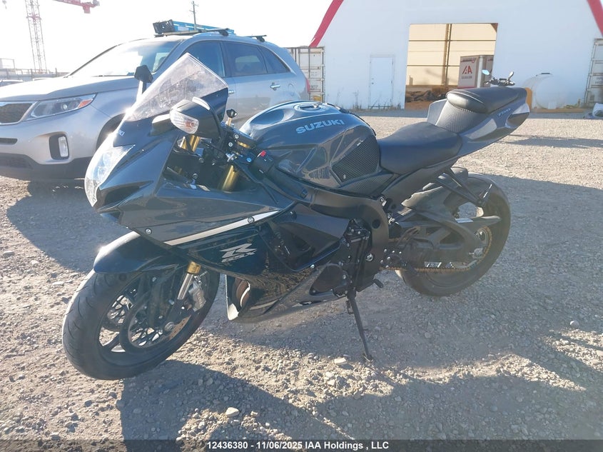 JS1GR7MA9S7101851 2025 SUZUKI GSX-R photo no. 2