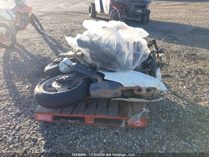 JS1GN7EA582102432 2008 SUZUKI GSX-R photo no. 11