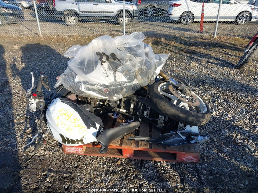 JS1GN7EA582102432 2008 SUZUKI GSX-R photo no. 12