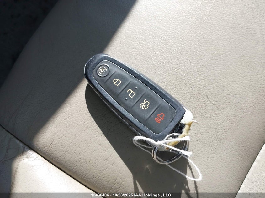 1FMCU9J99GUC15359 2016 FORD ESCAPE photo no. 11