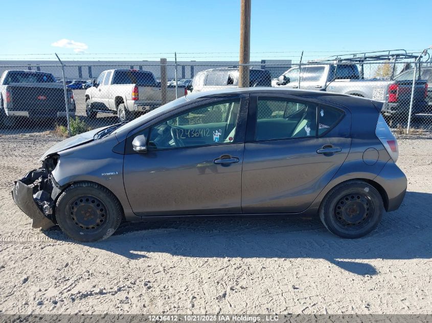 2013 Toyota Prius C VIN: JTDKDTB35D1538926 Lot: 12436412