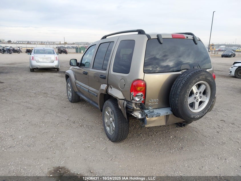 1J4GL38K75W676229 2005 JEEP LIBERTY (NORTH AMERICA) photo no. 3