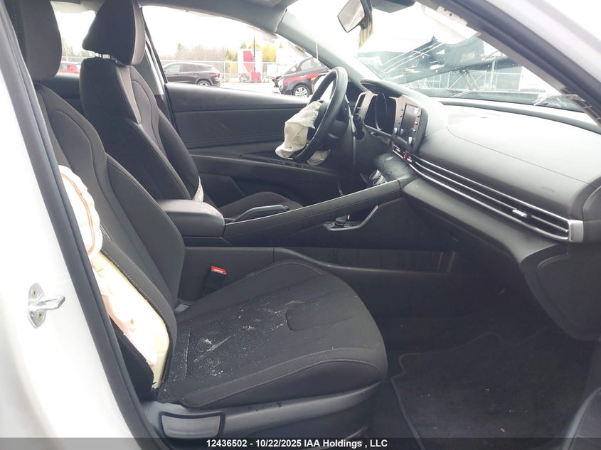 KMHLM4AG6PU418002 2023 HYUNDAI ELANTRA photo no. 5