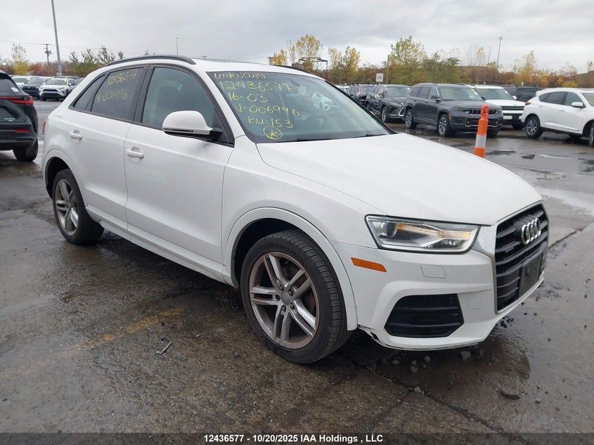 AUDI Q3 PREMIUM PLUS