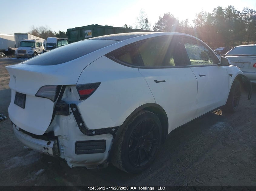 5YJYGDED9MF120405 2021 TESLA MODEL Y photo no. 4