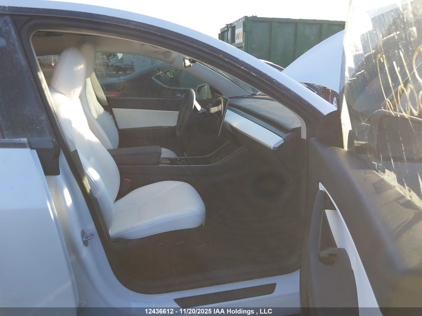 5YJYGDED9MF120405 2021 TESLA MODEL Y photo no. 5