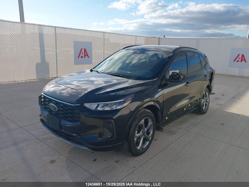 1FMCU9MN2PUA21541 2023 FORD ESCAPE photo no. 2