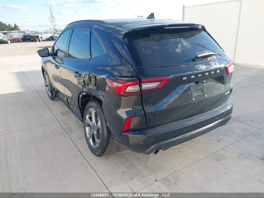 1FMCU9MN2PUA21541 2023 FORD ESCAPE photo no. 3