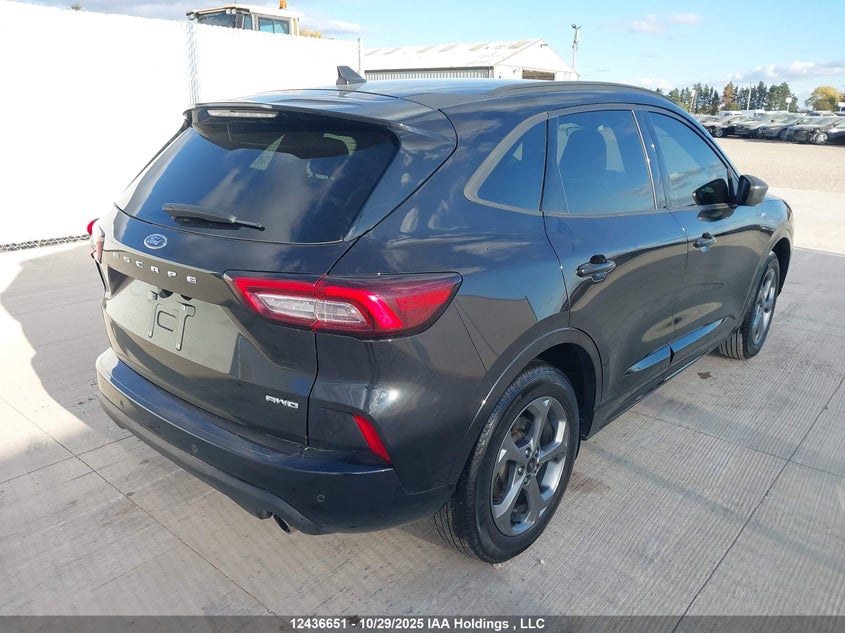 1FMCU9MN2PUA21541 2023 FORD ESCAPE photo no. 4
