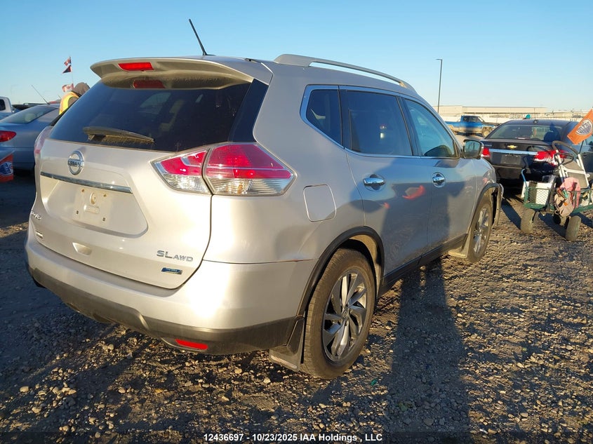 5N1AT2MV6FC832362 2015 NISSAN ROGUE photo no. 4