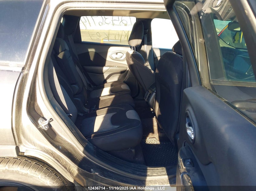 2016 Jeep Cherokee Sport VIN: 1C4PJMAB4GW357045 Lot: 12436714