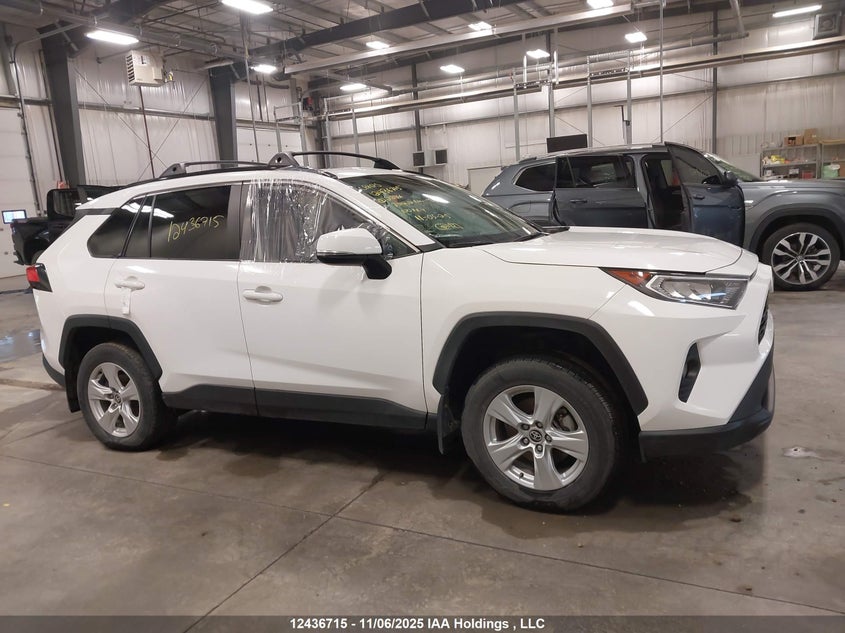 2T3R1RFV7MC218466 2021 TOYOTA RAV 4 photo no. 12