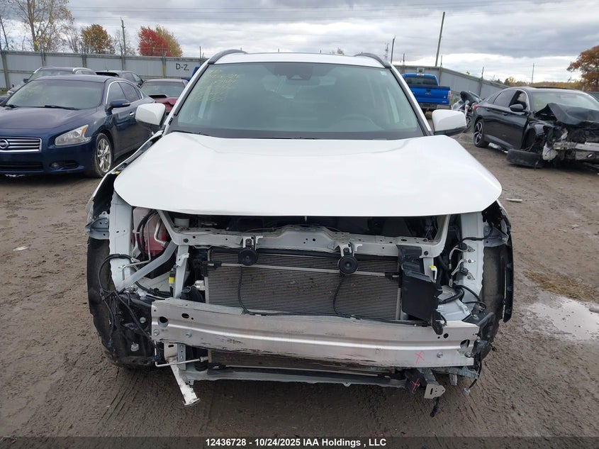 2T3R1RFV2RC469466 2024 TOYOTA RAV 4 photo no. 13