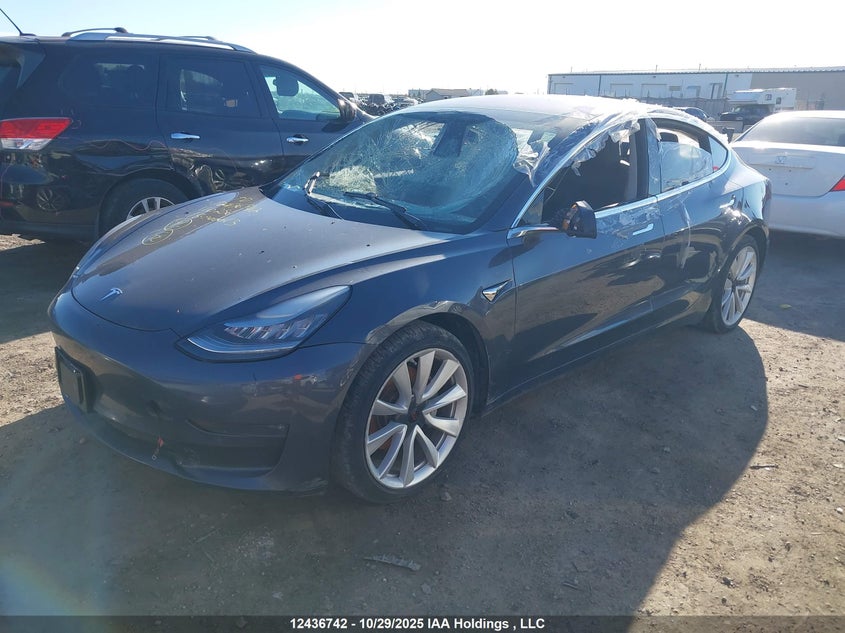 5YJ3E1EB0JF110256 2018 TESLA MODEL 3 photo no. 2