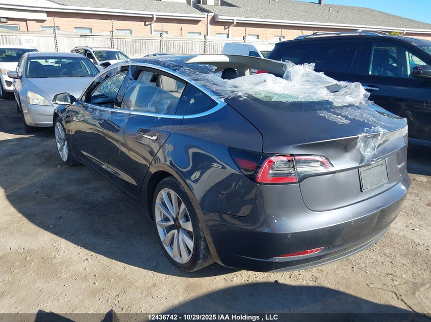 5YJ3E1EB0JF110256 2018 TESLA MODEL 3 photo no. 3
