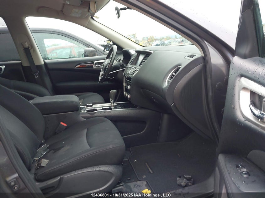 5N1DR2MM3HC688534 2017 NISSAN PATHFINDER photo no. 5