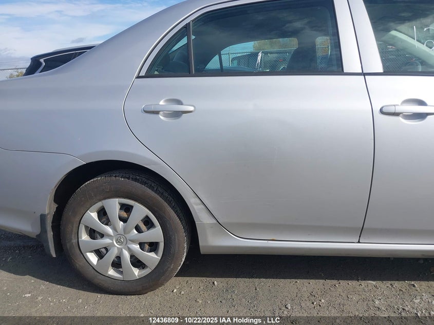 2T1BU4EEXAC192673 2010 TOYOTA COROLLA photo no. 19