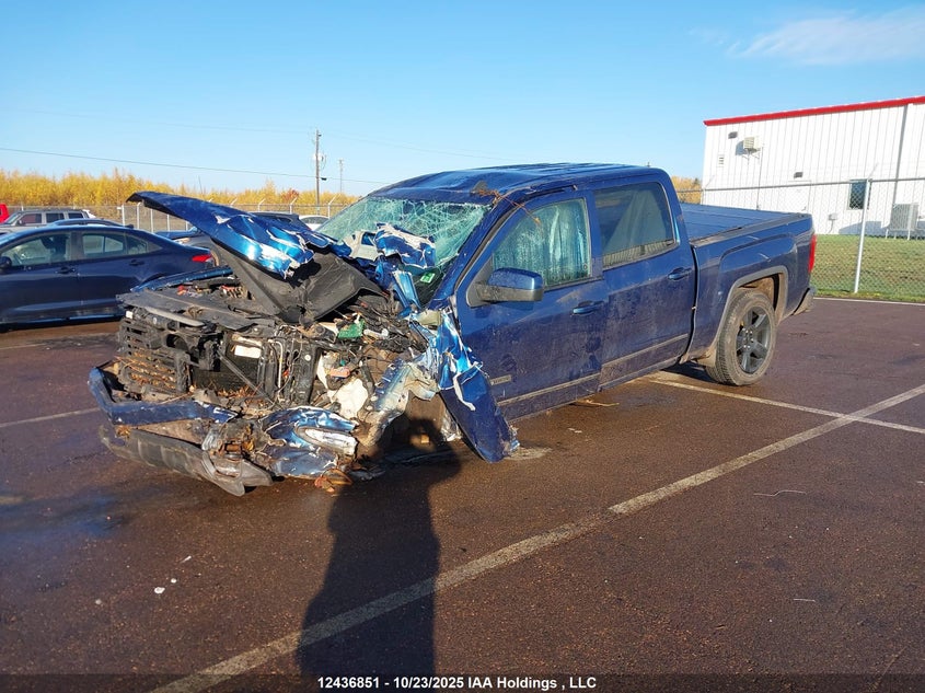 3GTU2MEC5JG488610 2018 GMC SIERRA photo no. 2