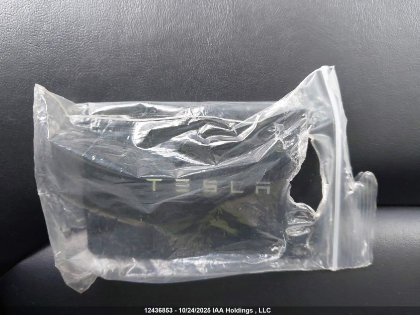 2021 Tesla Model Y Long Range VIN: 5YJYGDEE3MF267604 Lot: 12436853