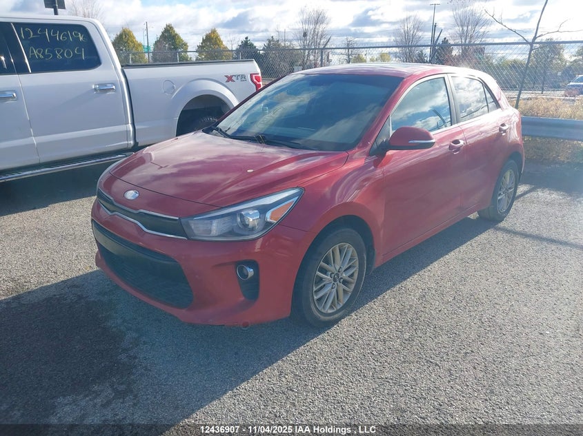 3KPA35AB0JE008455 2018 KIA RIO photo no. 2