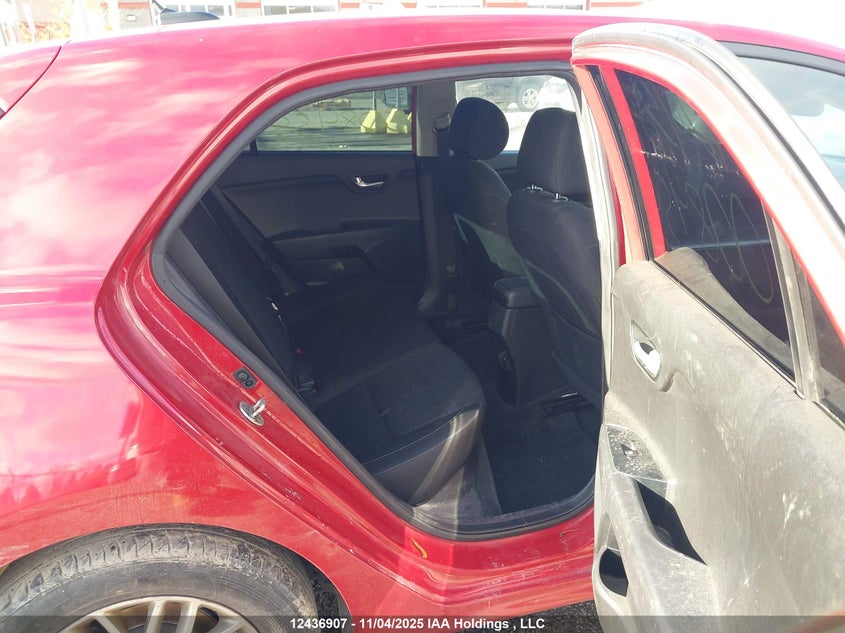 3KPA35AB0JE008455 2018 KIA RIO photo no. 8
