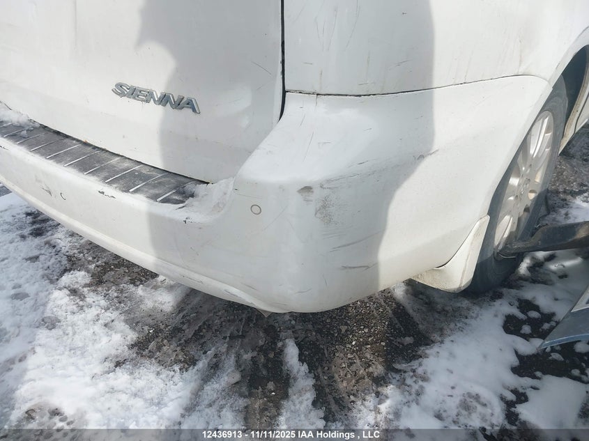 5TDZK22C28S184225 2008 TOYOTA SIENNA photo no. 18