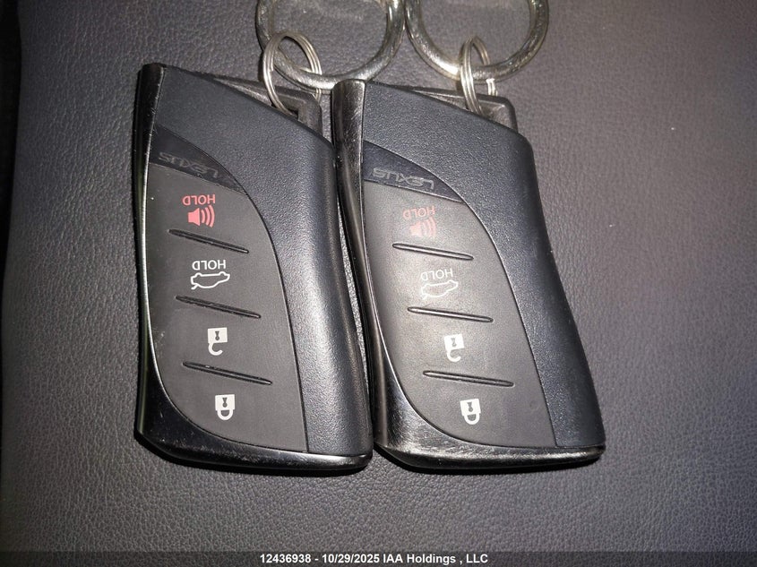 58ADZ1B17PU139732 2023 LEXUS ES photo no. 11