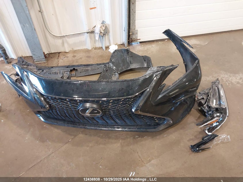 58ADZ1B17PU139732 2023 LEXUS ES photo no. 12