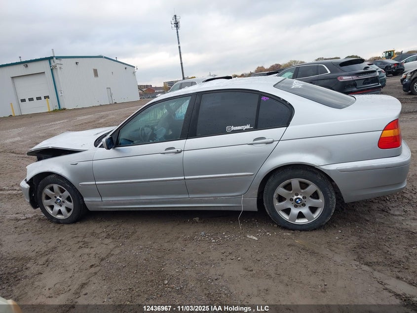 2002 BMW 325 Xi VIN: WBAEU33462PF64238 Lot: 12436967