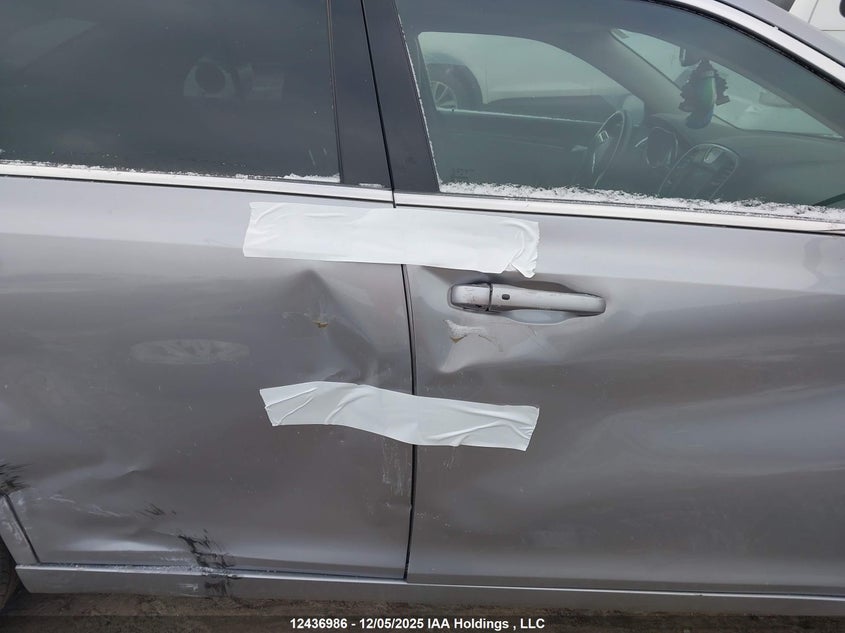 2C3CCAAG4HH619069 2017 CHRYSLER 300 photo no. 19