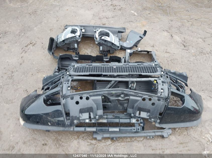 2025 Land Rover Defender 110 P400 X-Dynamic Se VIN: SALE27EU9S2419212 Lot: 12437040